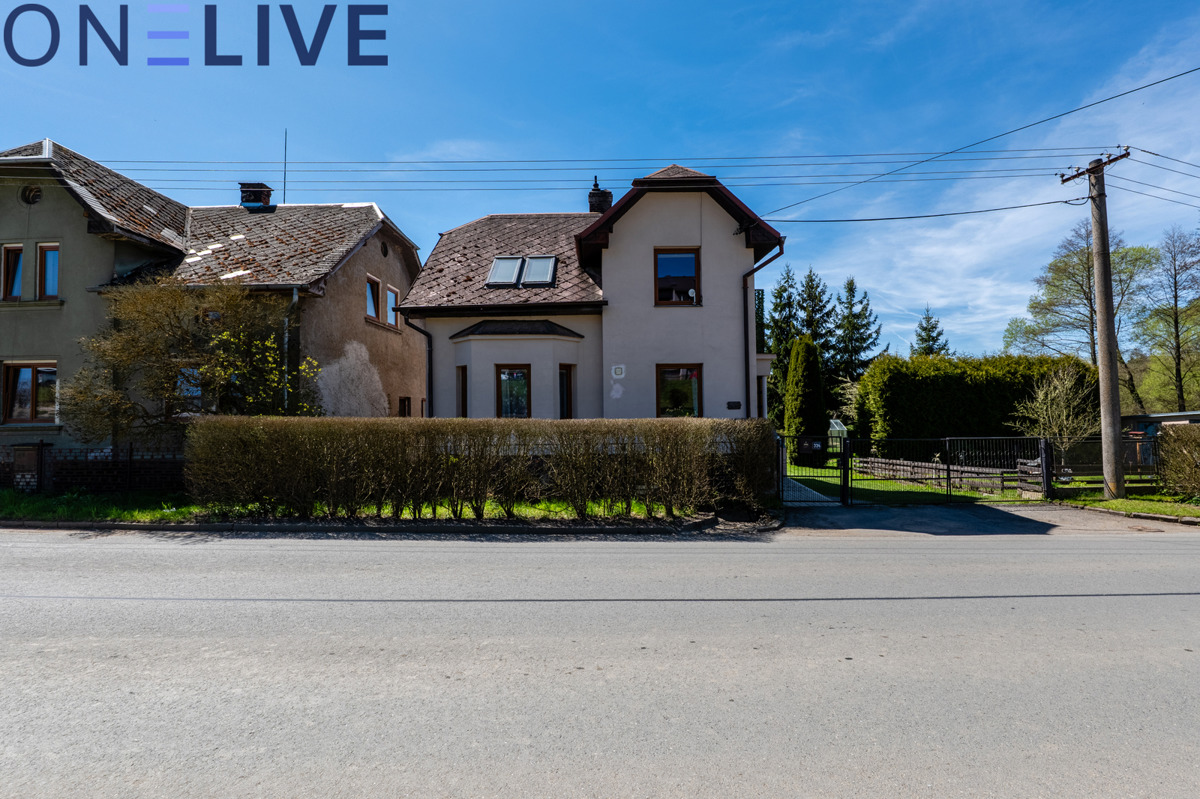 Photo 3 - House for sale · Family house · 140 m² · 5 rooms