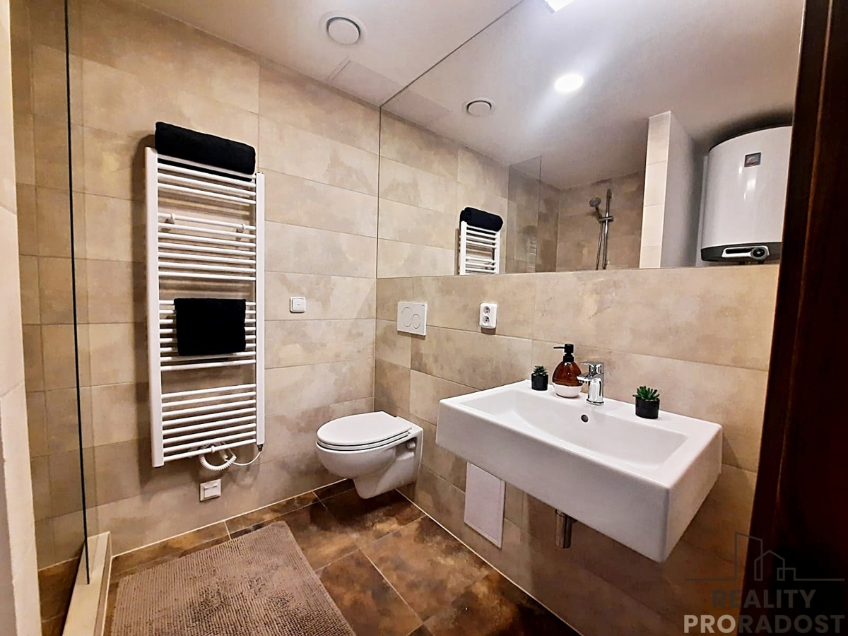 Фото 3 - Аренда квартиры · 1+kk · 34 m²