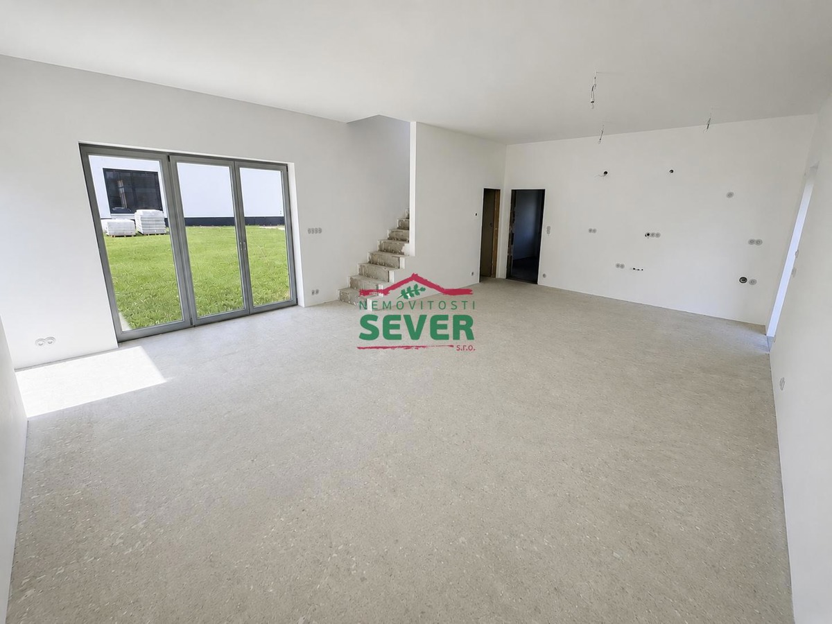 Фото 3 - Продаж будинку · Сімейний будинок · 180 m² · 4 кімнати