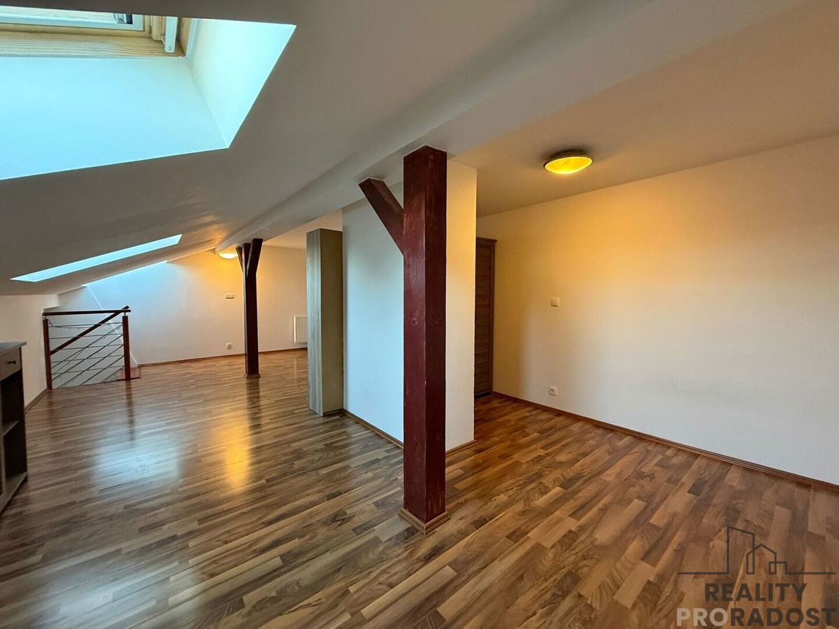 Fotografie 3 - Pronájem bytu · 2+kk · 60 m²