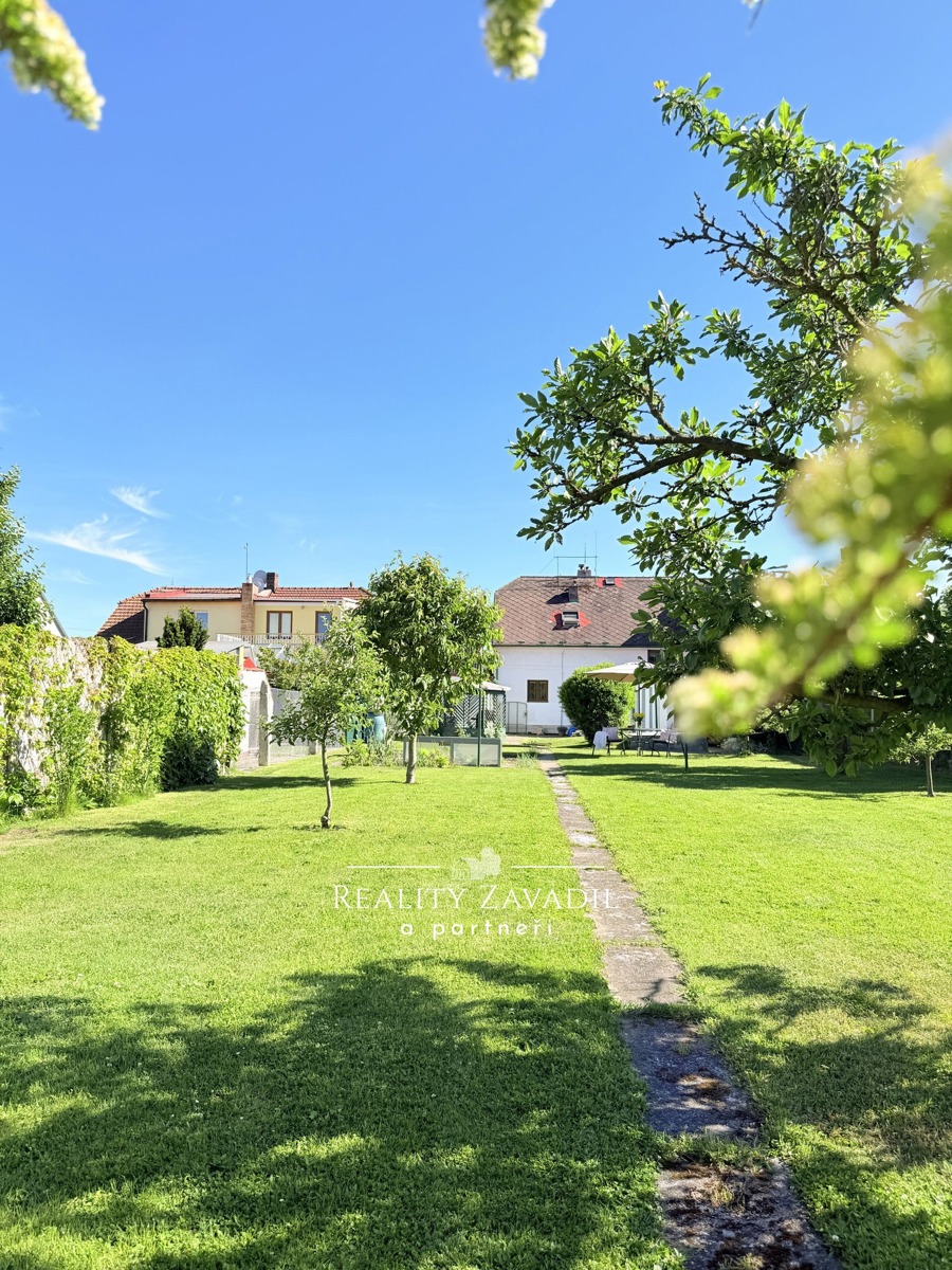 Fotografie 1 - Prodej domu · Rodinný · 180 m² · 5 pokojů