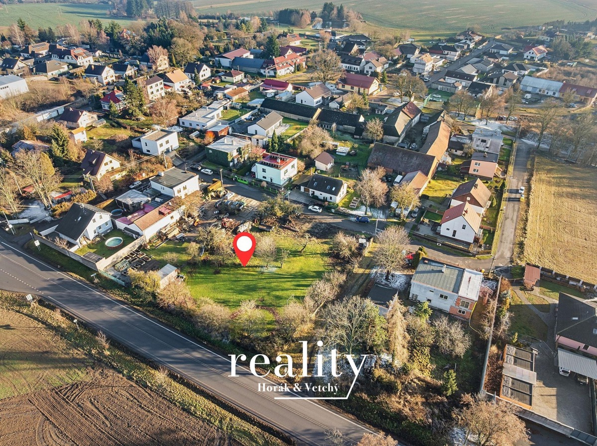 Photo 1 - Land for sale · Housings