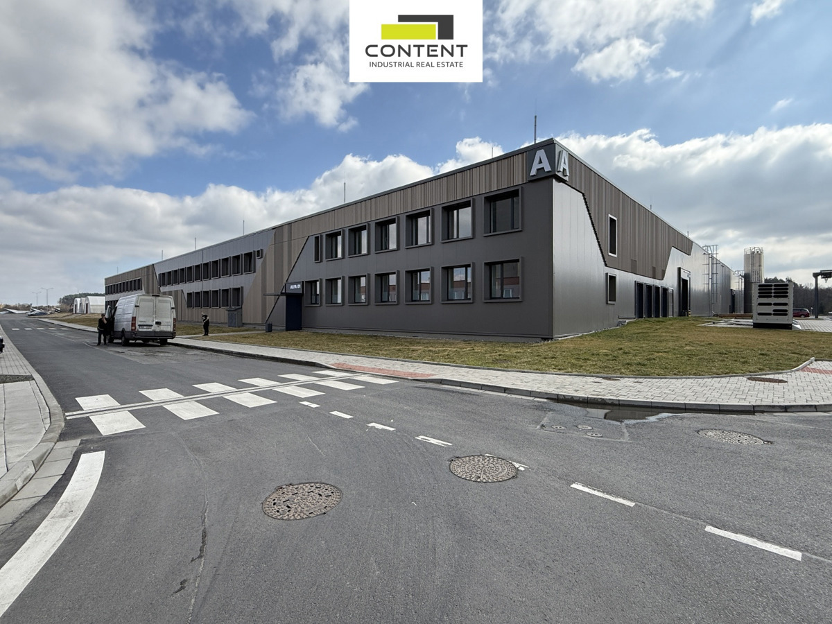 Photo 4 - Commercial property for rent · Warehouse · 36 000 m²