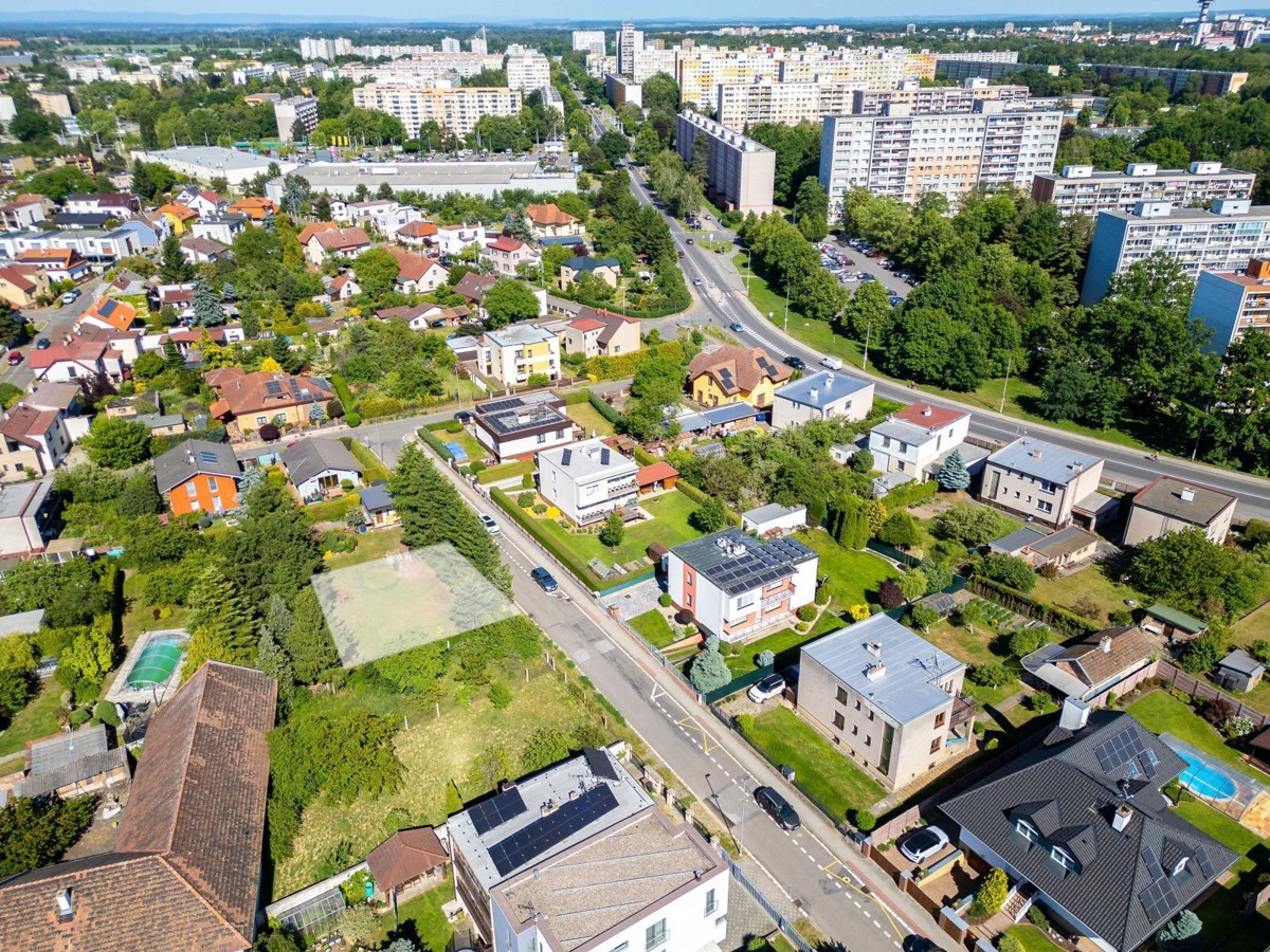 Фото 3 - Продаж ділянки · Під забудову