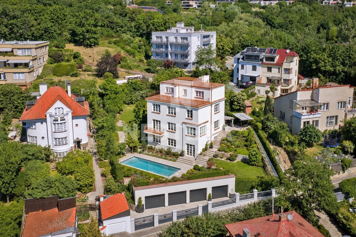 Fotografie 1 - Prodej komerční nemovitosti · 397 m²