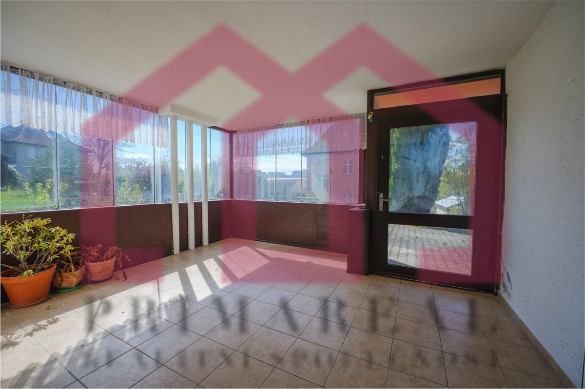 Photo 3 - House for sale · Family house · 180 m² · 5 rooms