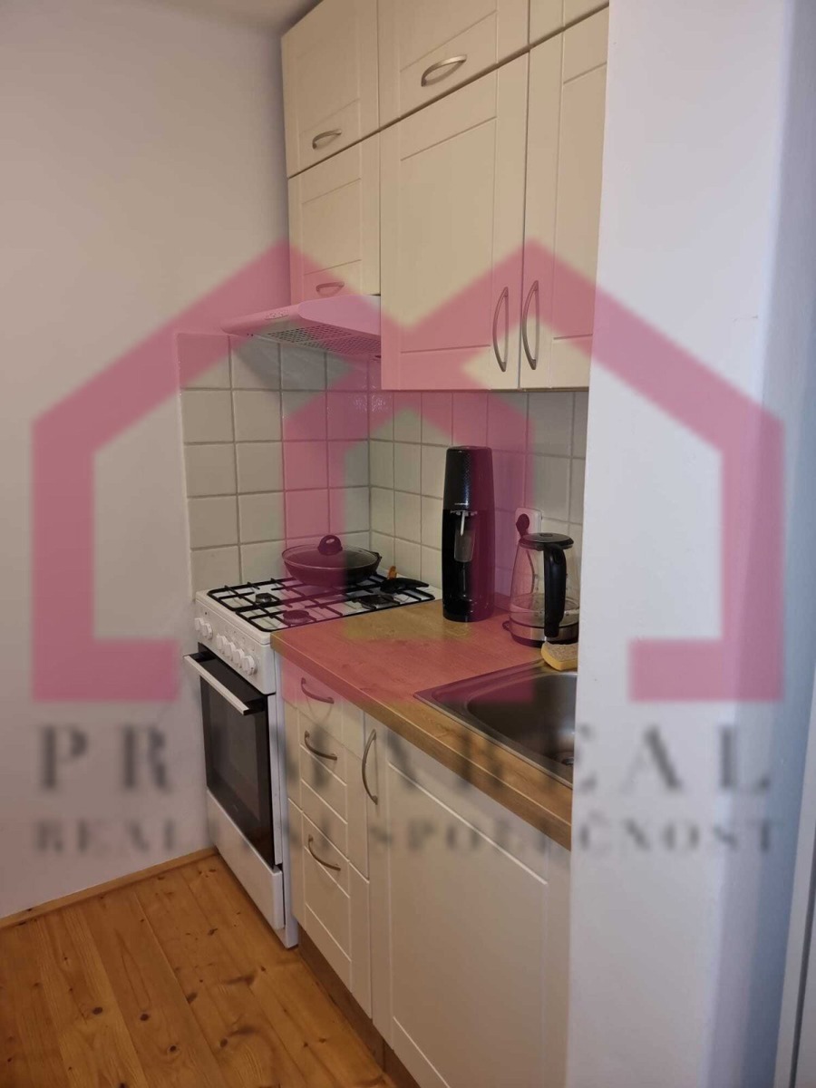 Photo 3 - Apartment for rent · 1+kk · 25 m²