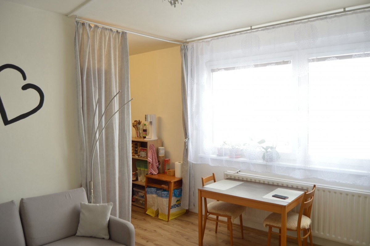 Photo 2 - Apartment for rent · 2+kk · 42 m²