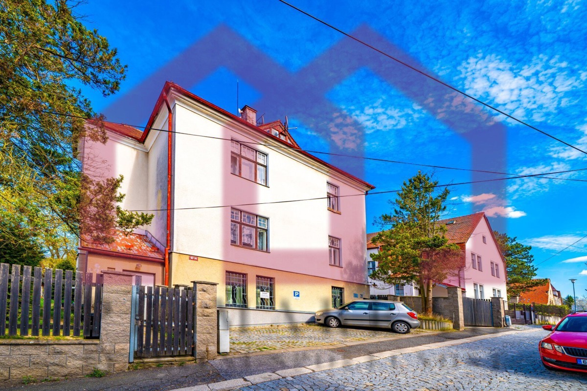 Photo 1 - House for sale · Family house · 300 m² · 5 rooms
