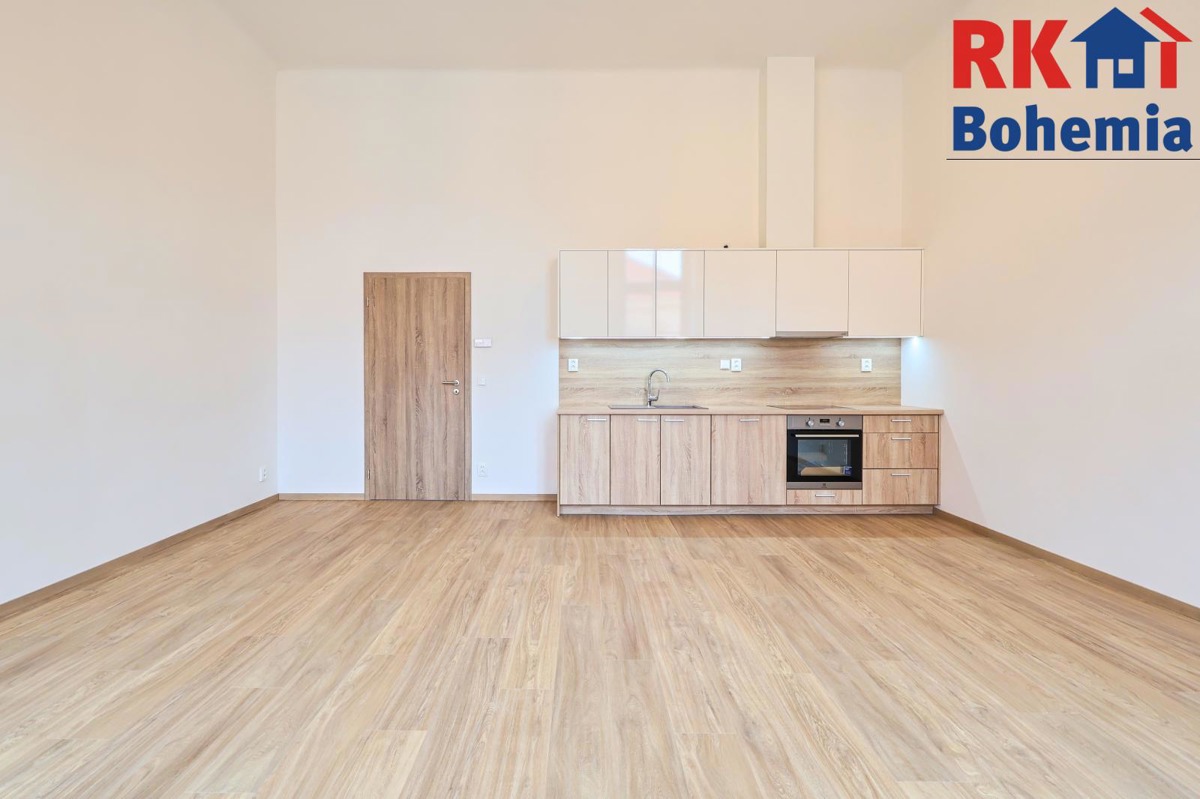 Photo 3 - Apartment for rent · 1+kk · 38 m²
