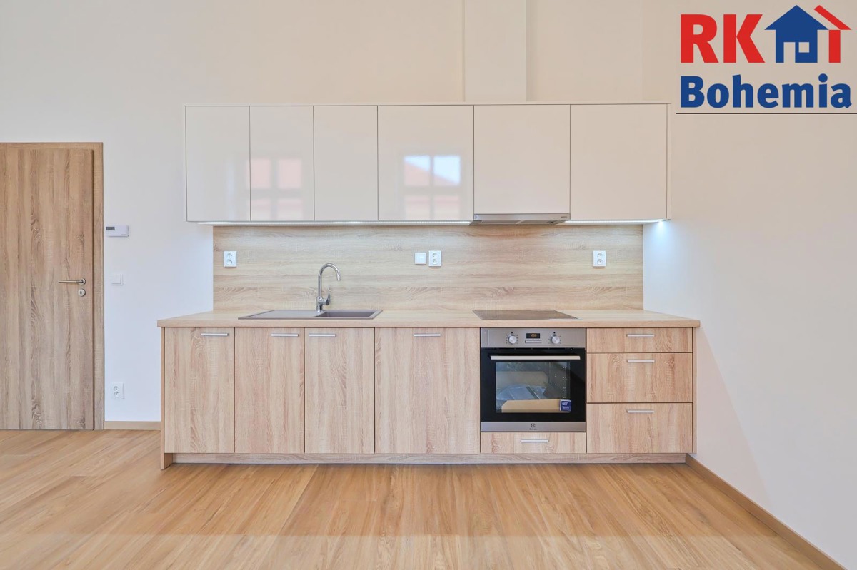 Photo 1 - Apartment for rent · 1+kk · 38 m²