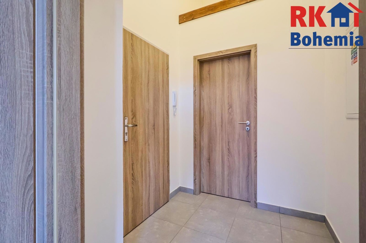 Photo 4 - Apartment for rent · 1+kk · 38 m²