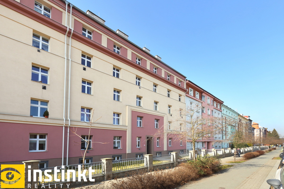 Photo 1 - Apartment for sale · 2+kk · 47 m²