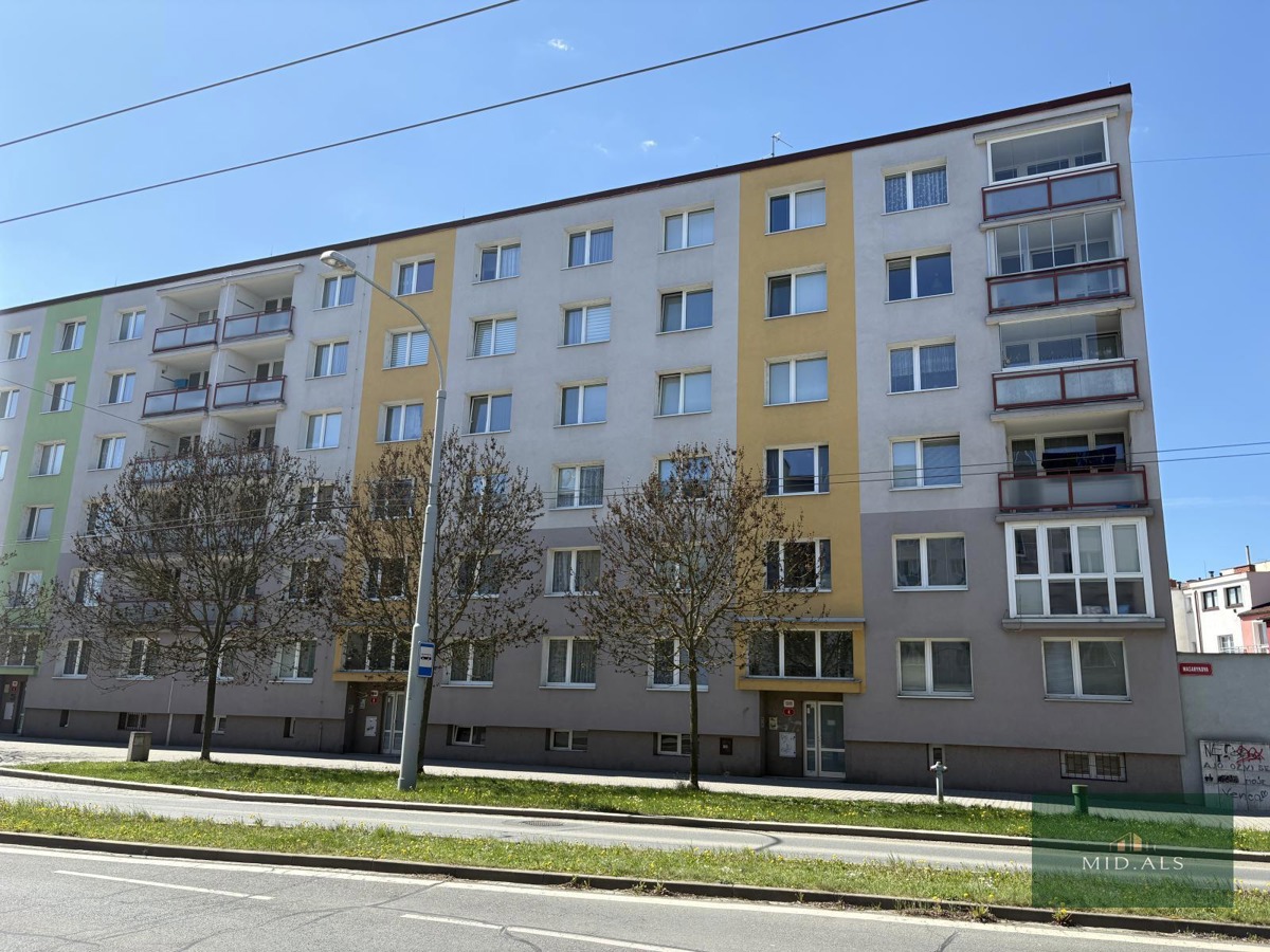 Photo 1 - Apartment for sale · 3+1