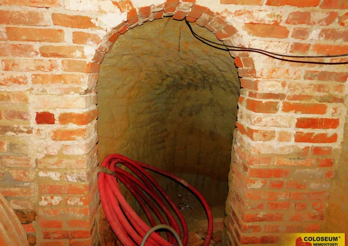 Hình ảnh 4 - Bán hầm rượu · 24 m²