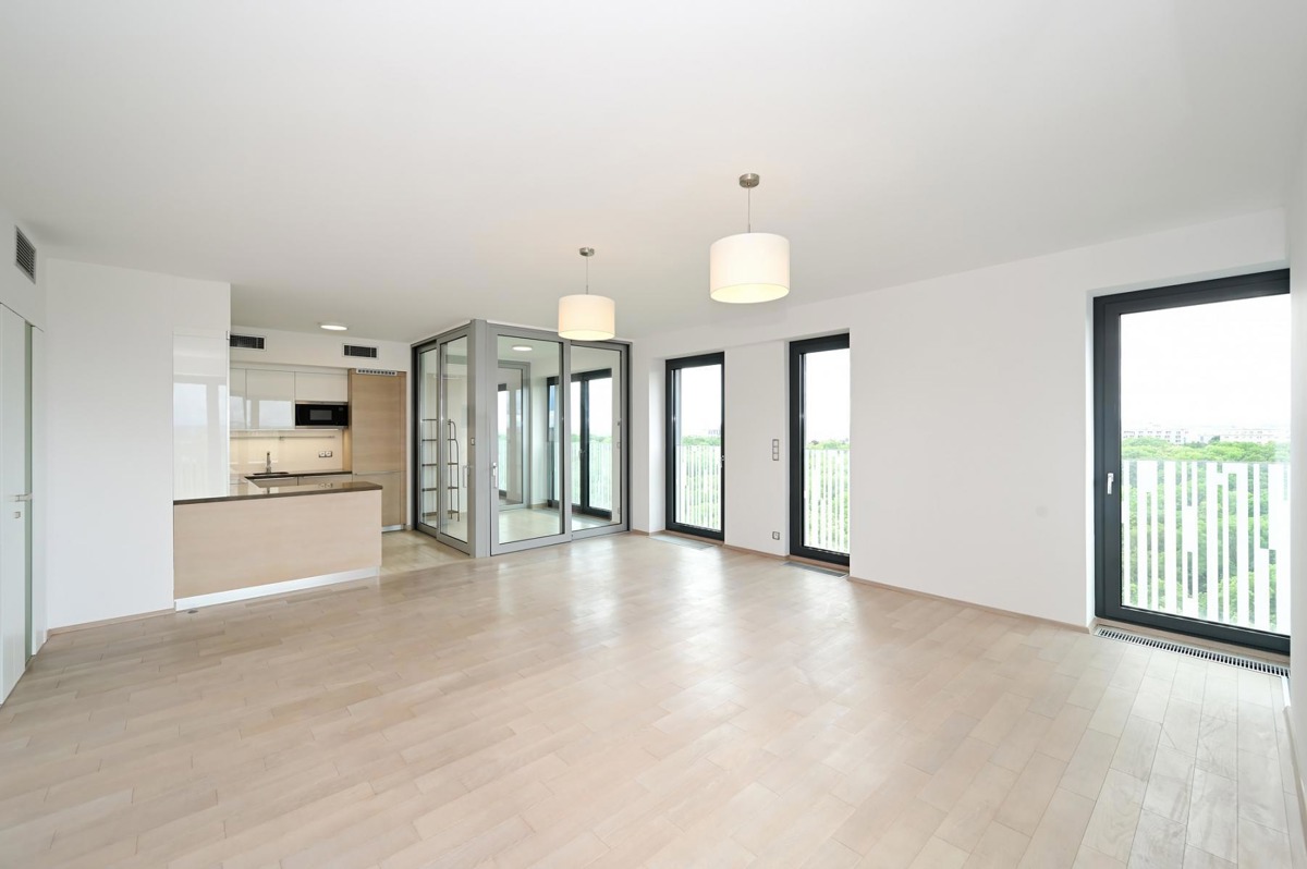 Photo 1 - Apartment for rent · 4+kk · 120 m²