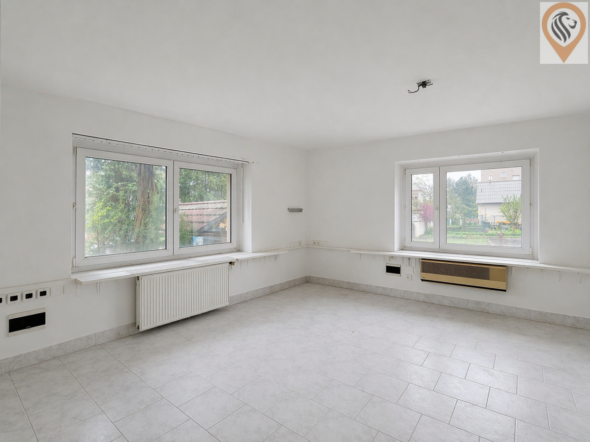 Фото 3 - Продаж будинку · Сімейний будинок · 250 m² · 5 кімнат
