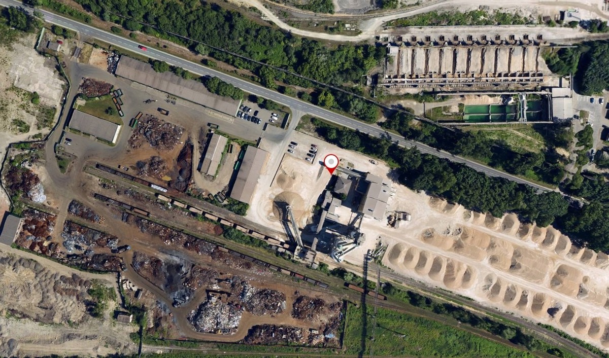 Photo 3 - Land for sale · Commercial