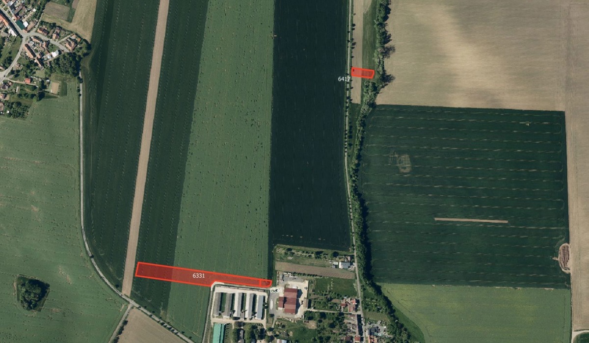 Photo 2 - Land for sale · Field · 16 630 m²