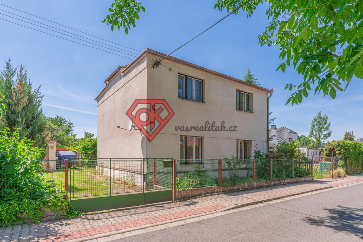 Фото 1 - Продаж будинку · Сімейний будинок · 152 m² · 5 кімнат