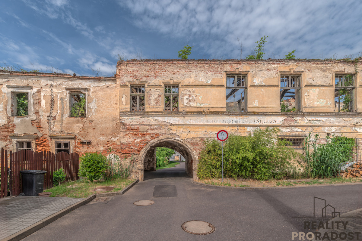 Photo 2 - House for sale · 1 100 m²
