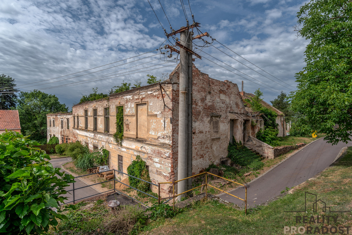 Photo 3 - House for sale · 1 100 m²
