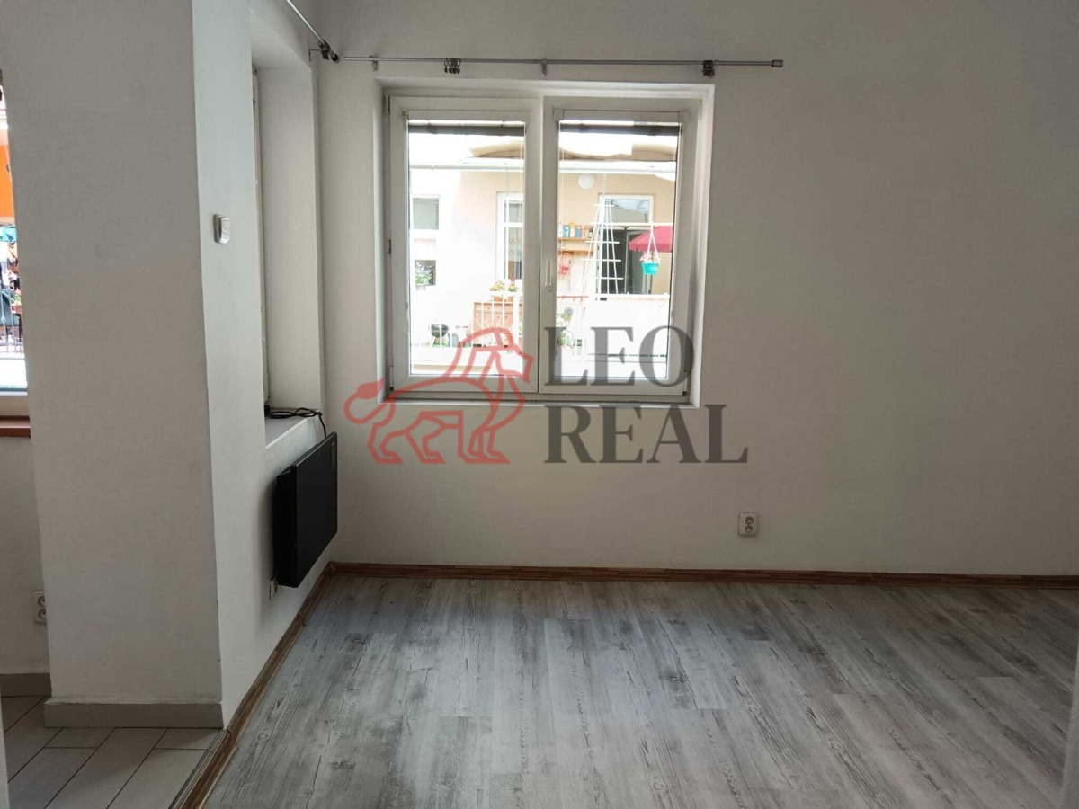 Photo 3 - Apartment for rent · 1+kk · 19 m²