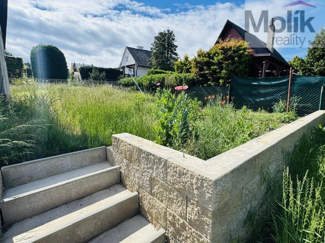 Photo 3 - Land for sale · Garden · 417 m²