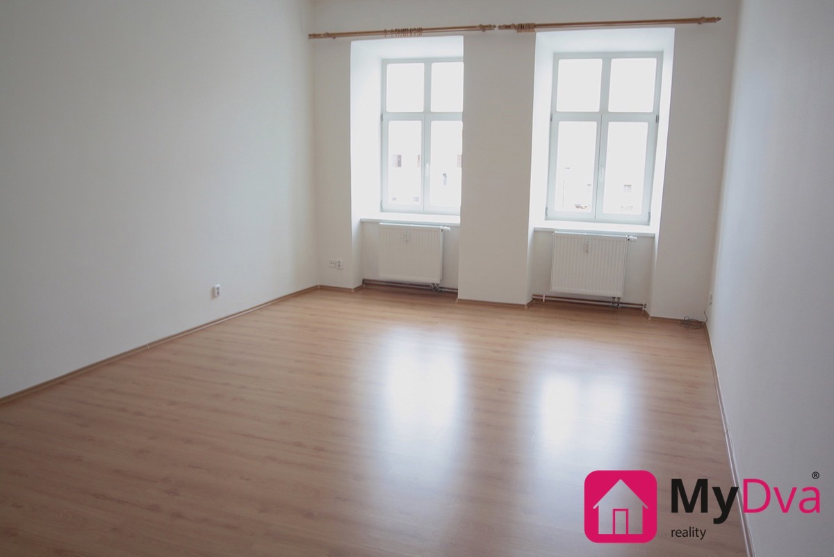 Photo 2 - Apartment for rent · 1+kk · 35 m²