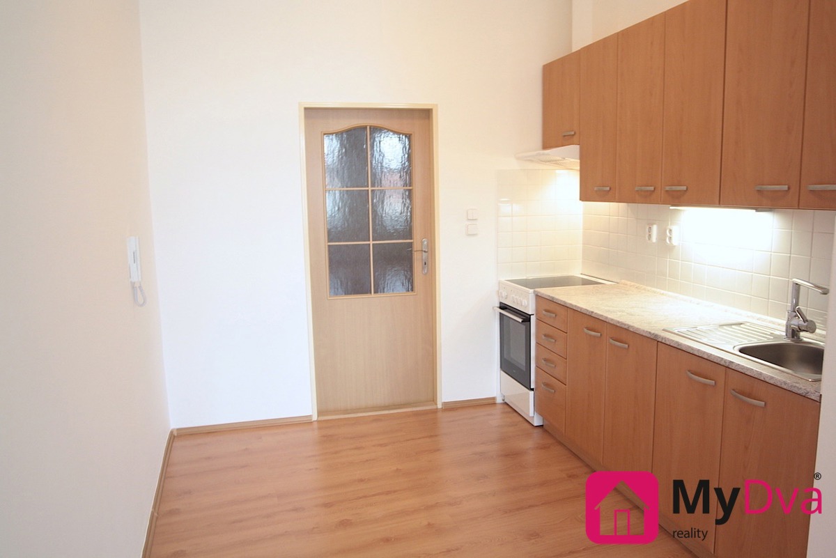 Photo 1 - Apartment for rent · 1+kk · 35 m²