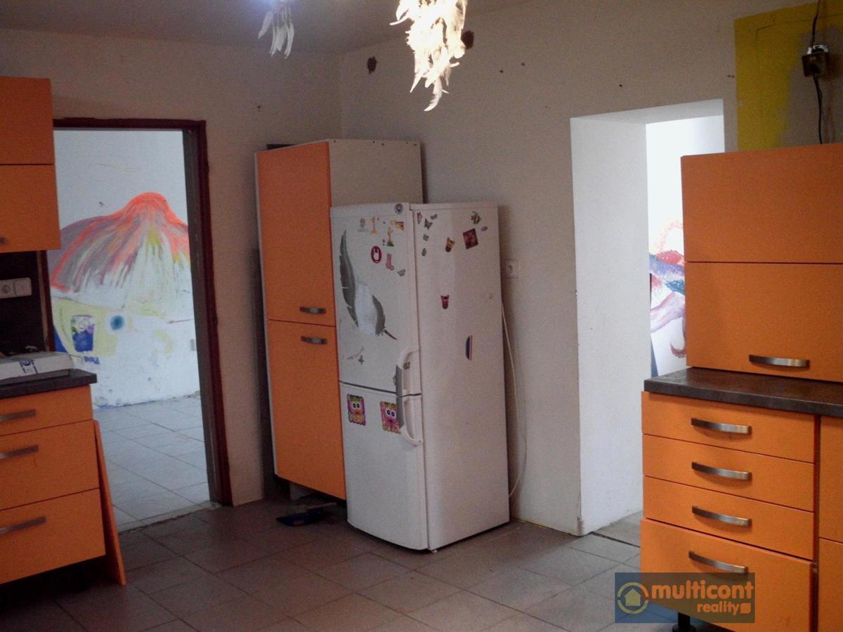 Фото 2 - Продаж будинку · Сімейний будинок · 135 m²