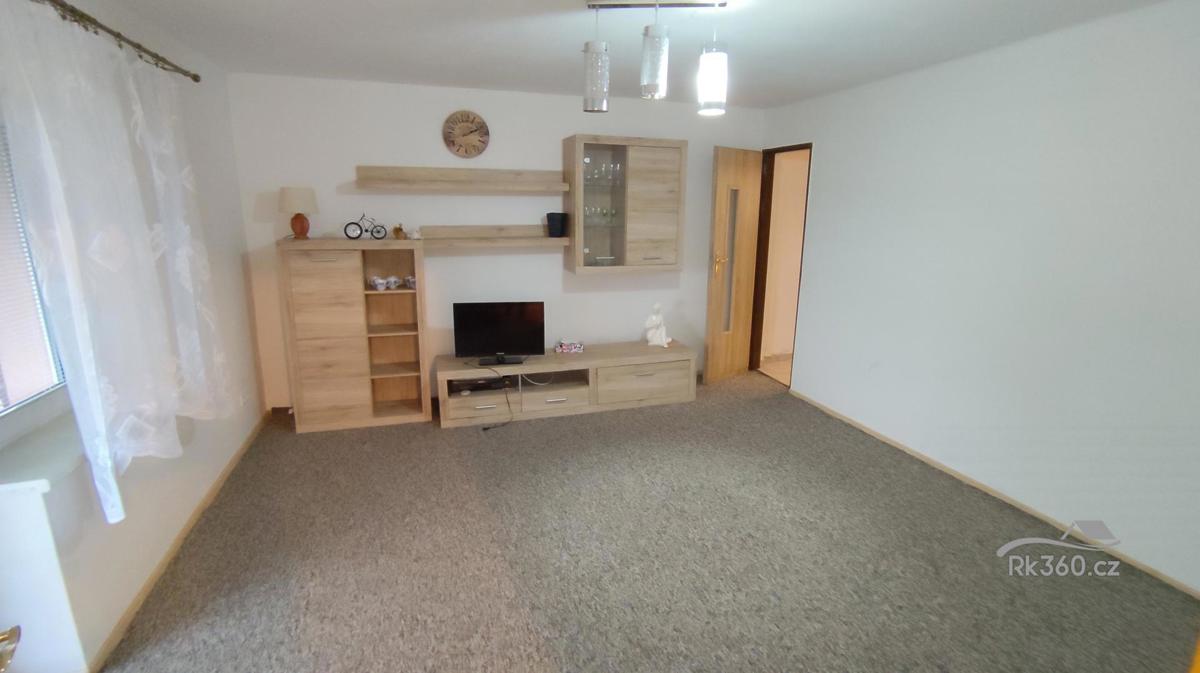 Фото 2 - Продажа дома · Семейный дом · 140 m²