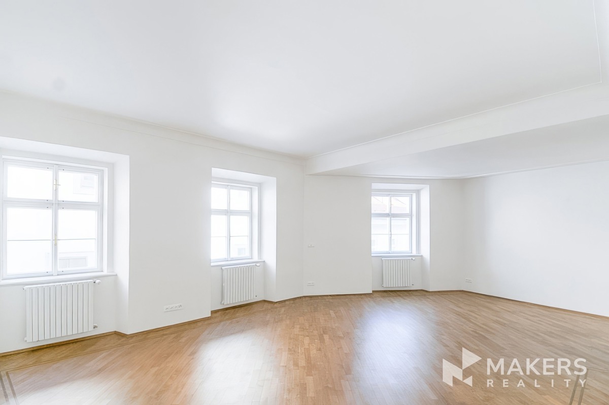 Hình ảnh 1 - Căn hộ cho thuê · 4+kk · 170 m²
