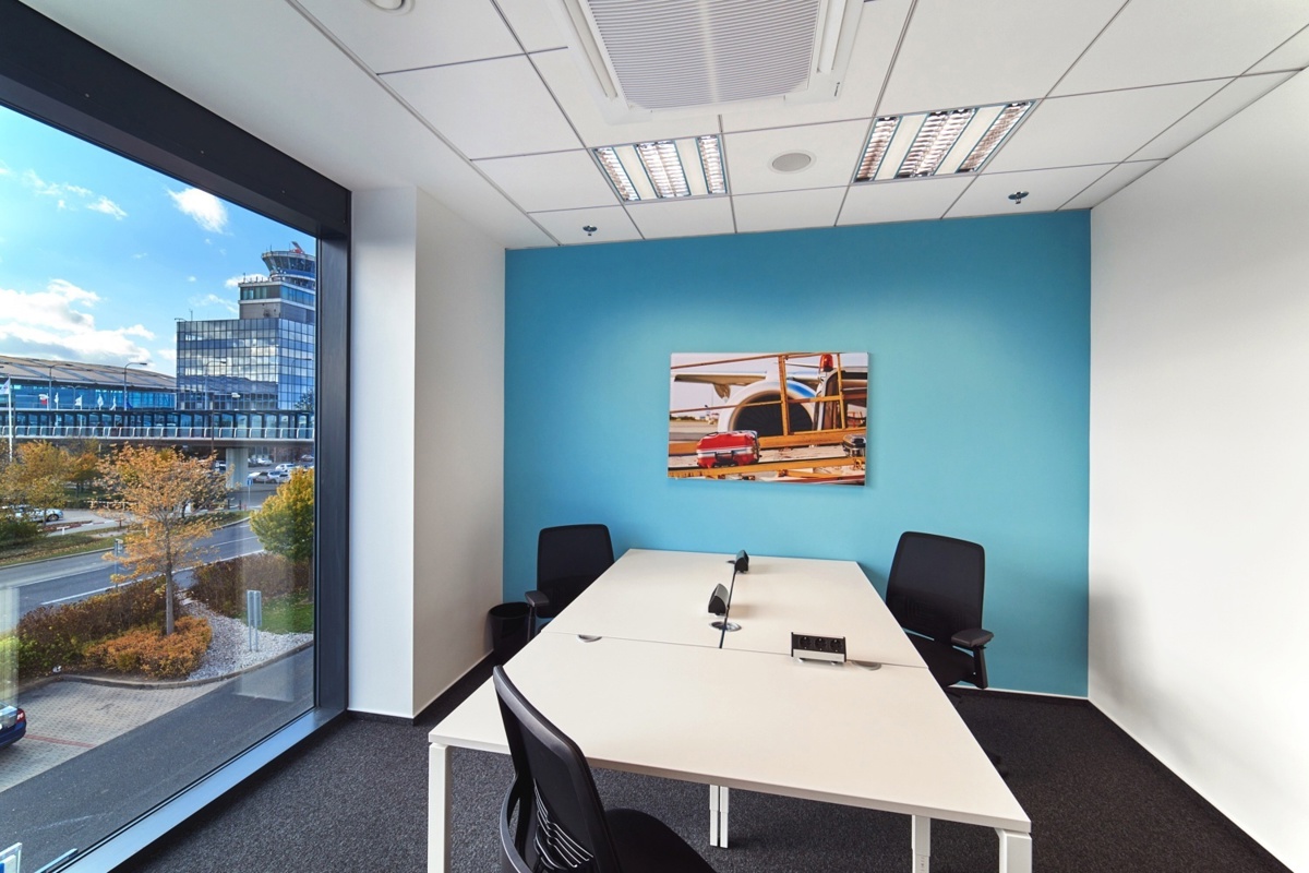 Photo 1 - Commercial property for rent · Office · 50 m²