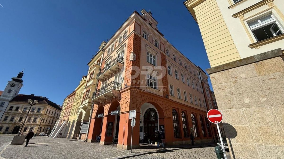 Photo 2 - House for sale · 1 400 m²