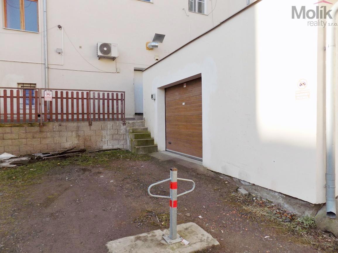 Photo 4 - Commercial property for rent · Retail space · 68 m²