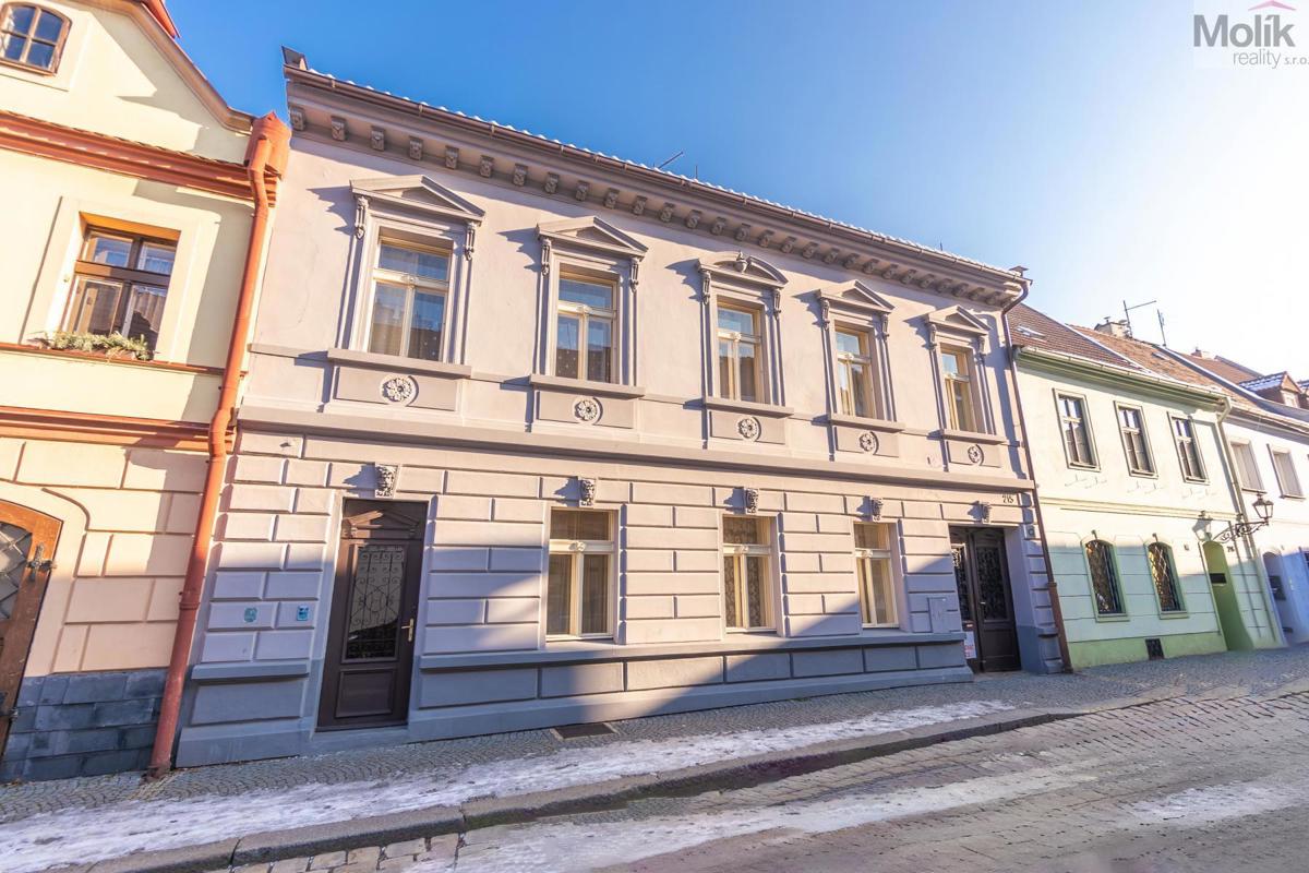 Фото 2 - Продажа дома · 326 m²