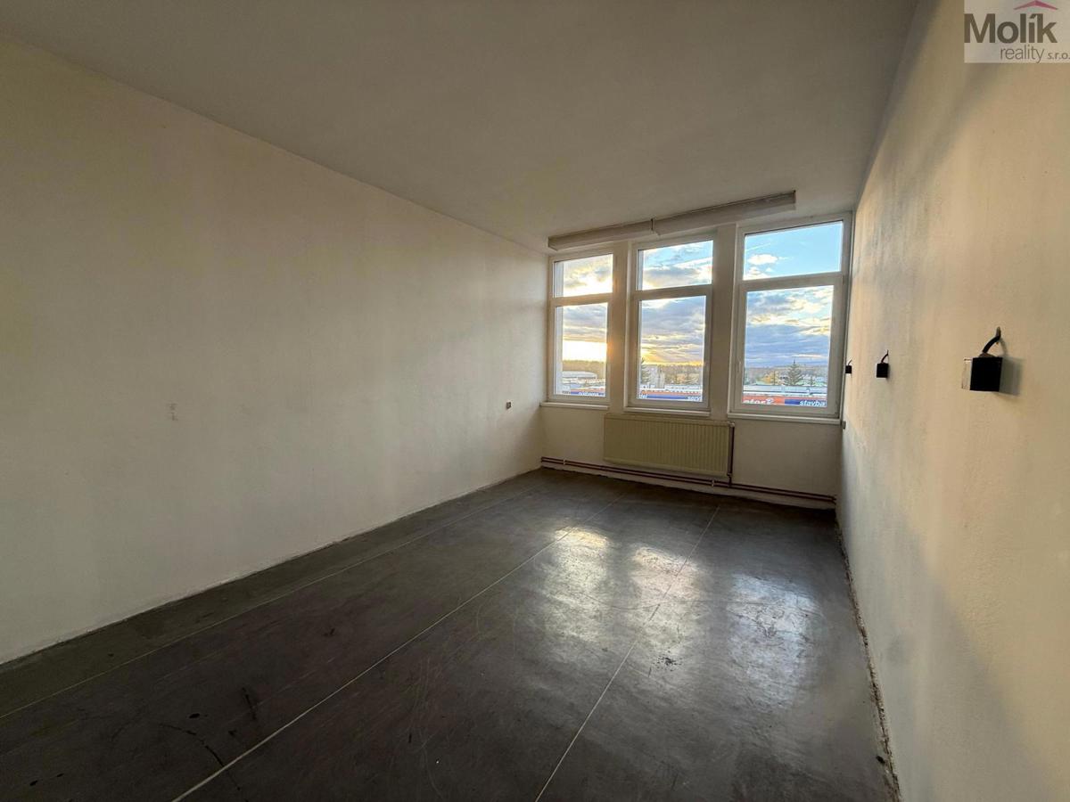 Фото 4 - Аренда коммерческой недвижимости · Офис · 154 m²