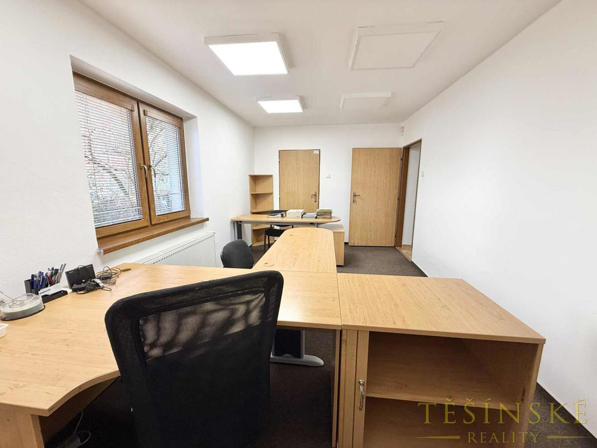 Photo 4 - Commercial property for rent · Office · 17 m²