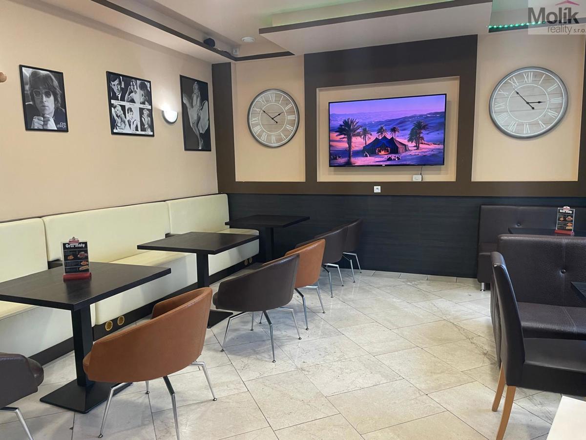 Photo 4 - Commercial property for rent · Restaurant · 98 m²