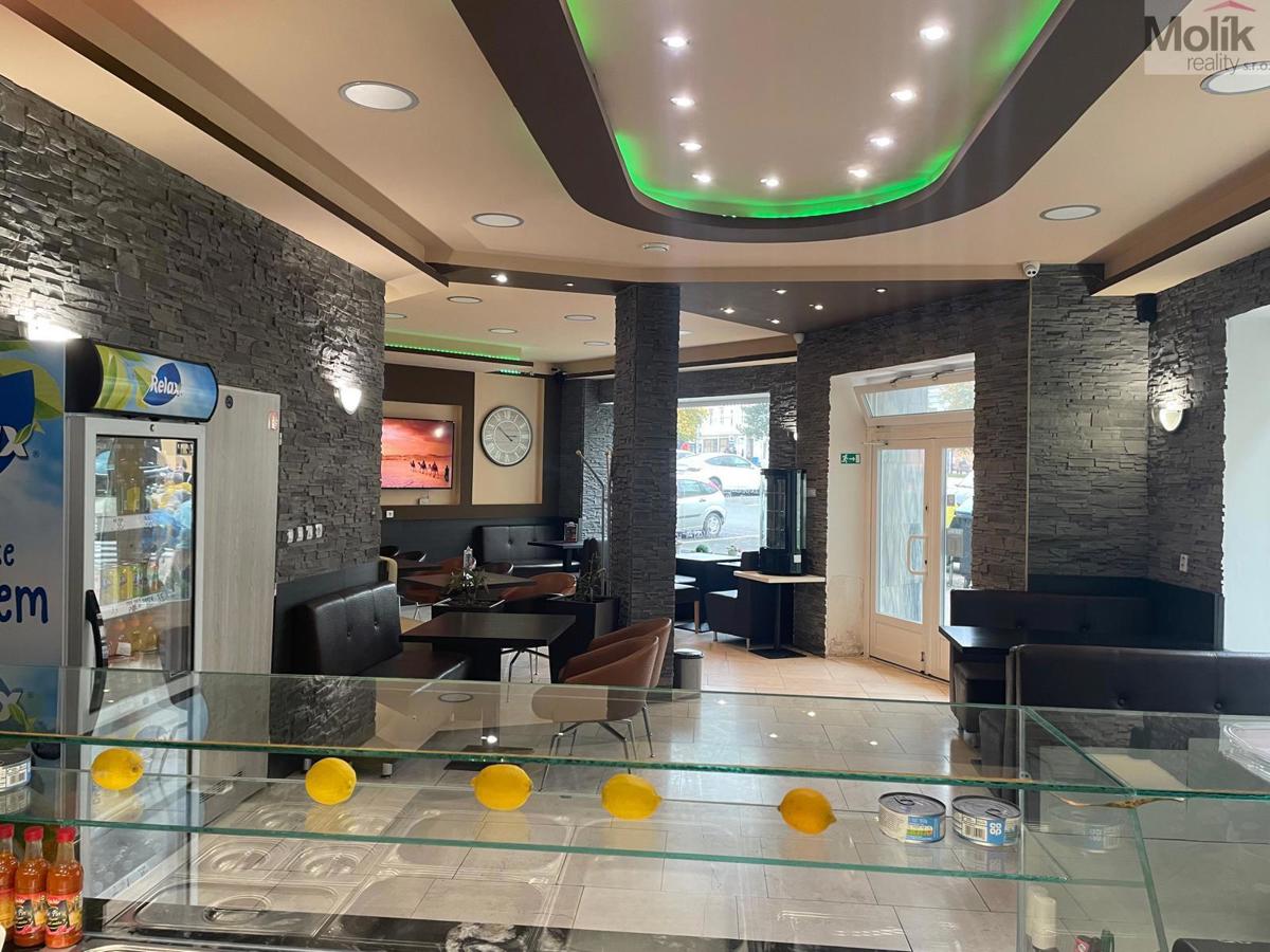 Photo 3 - Commercial property for rent · Restaurant · 98 m²