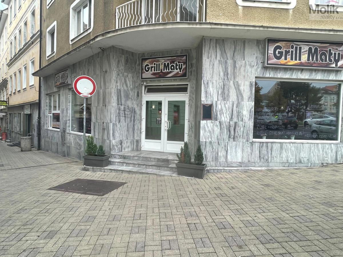 Photo 1 - Commercial property for rent · Restaurant · 98 m²