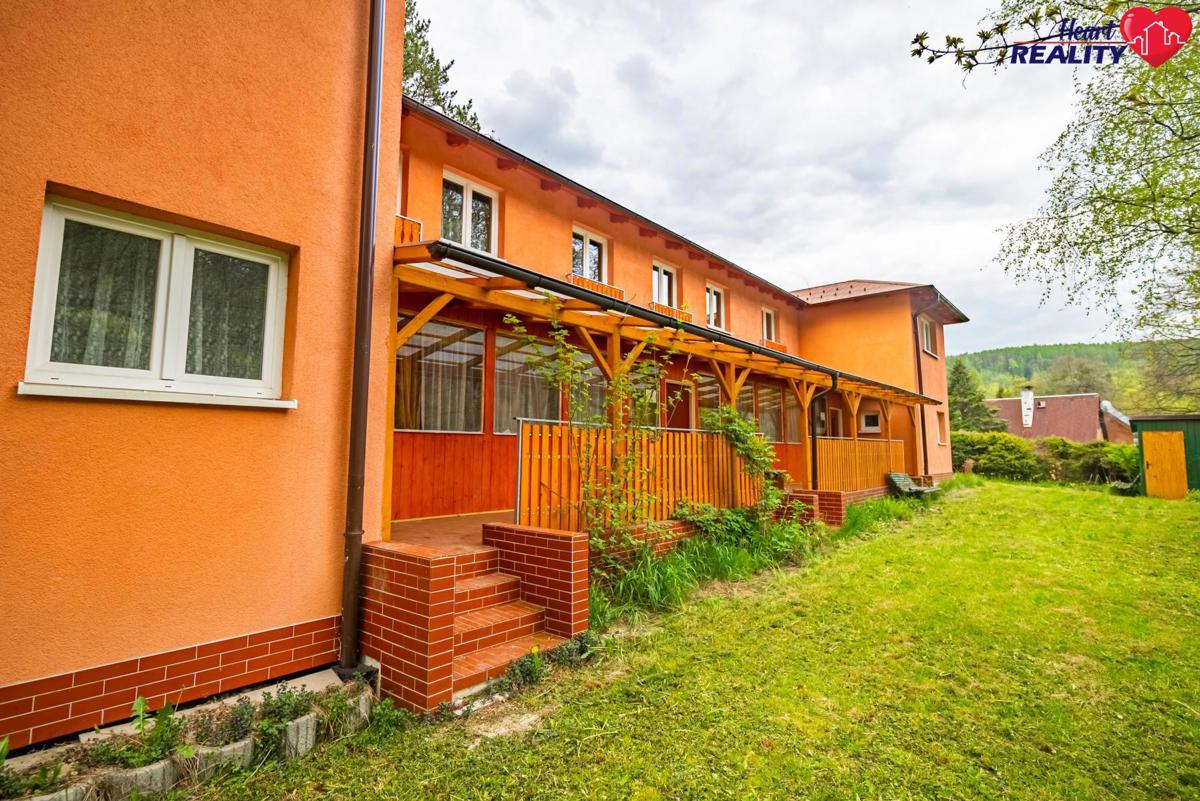 Фото 1 - Продаж будинку · Котедж · 462 m²