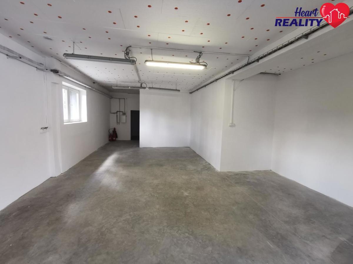 Фото 3 - Аренда коммерческой недвижимости · 157 m²