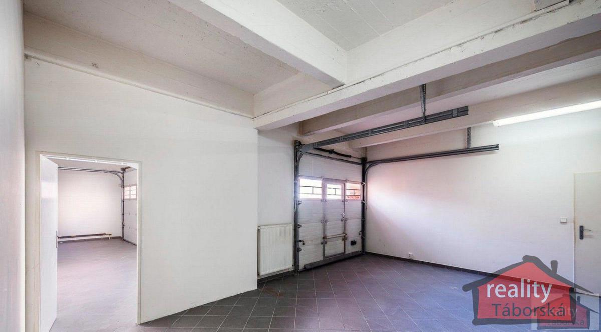 Фото 4 - Продаж будинку · 220 m²