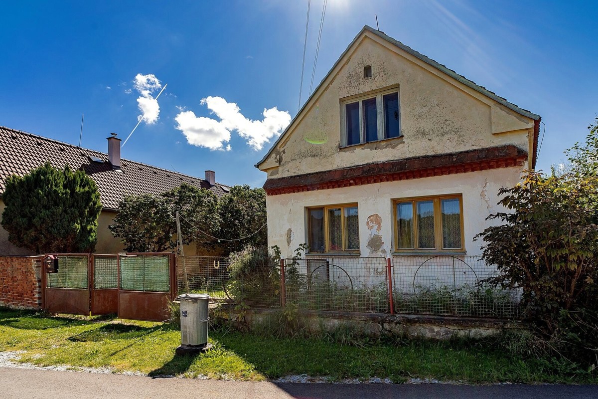 Фото 1 - Продаж будинку · Сімейний будинок · 140 m² · 4 кімнати