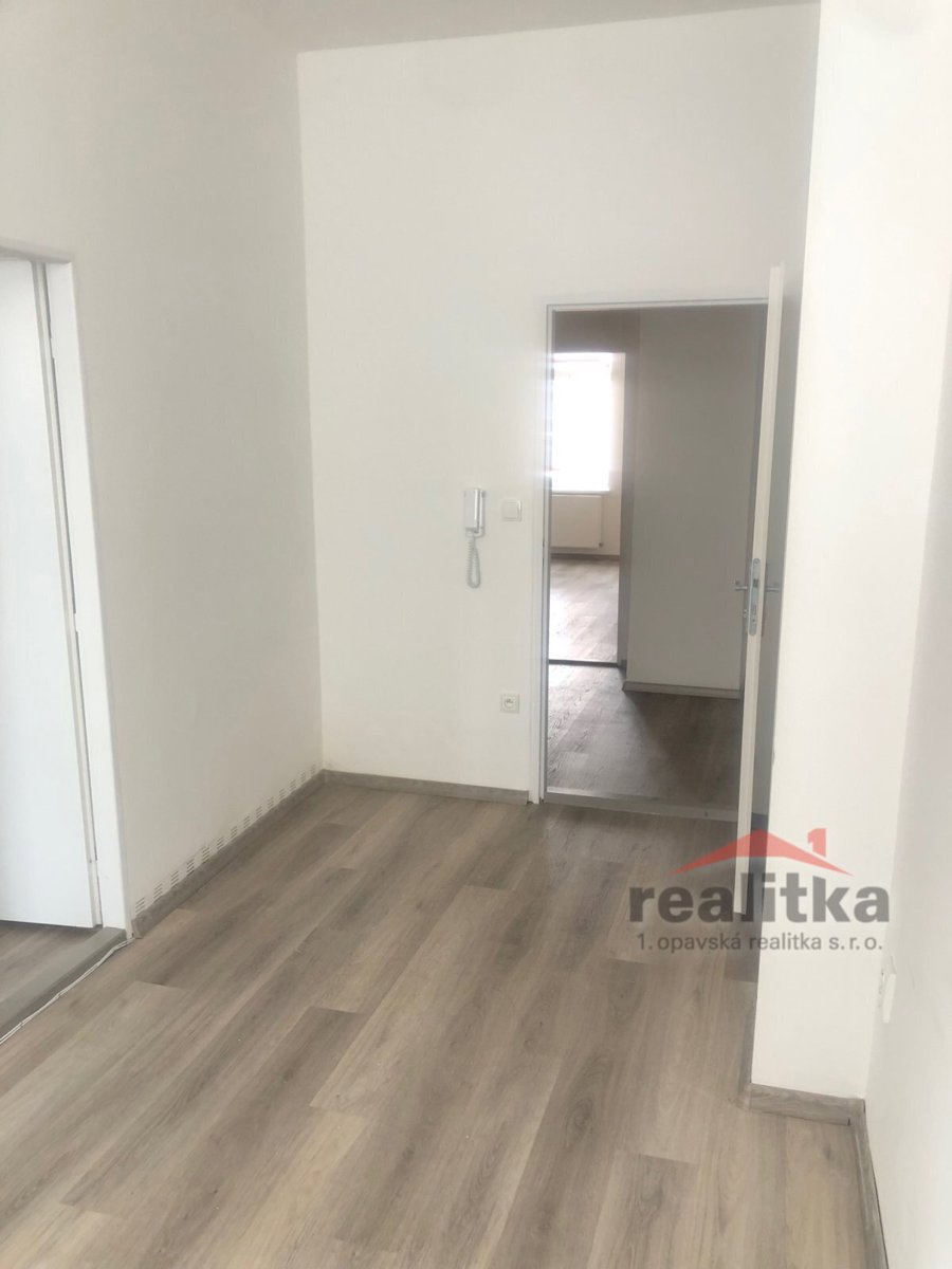 Photo 3 - Commercial property for rent · Office · 20 m²