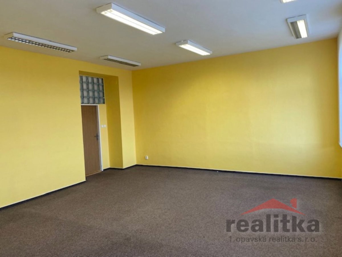 Photo 4 - Commercial property for rent · Office · 8 m²