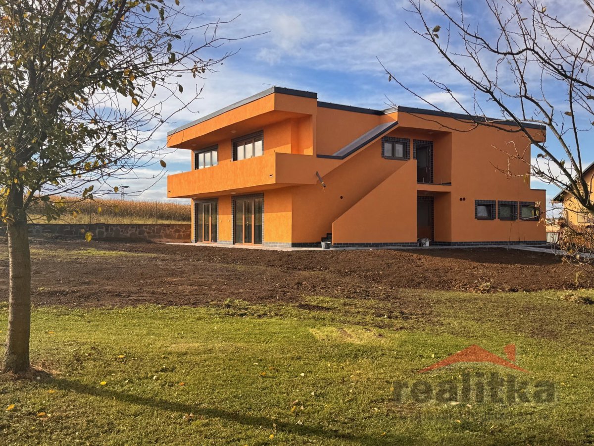 Photo 1 - Apartment for rent · 1+kk · 27 m²
