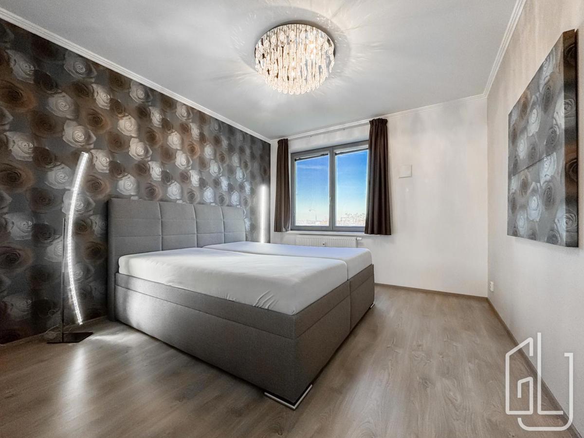 Фото 4 - Продаж квартири · 4+kk · 141 m²